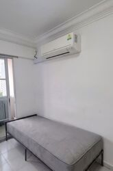 Blk 410 Jurong West Street 42 (Jurong West), HDB Executive #574548361